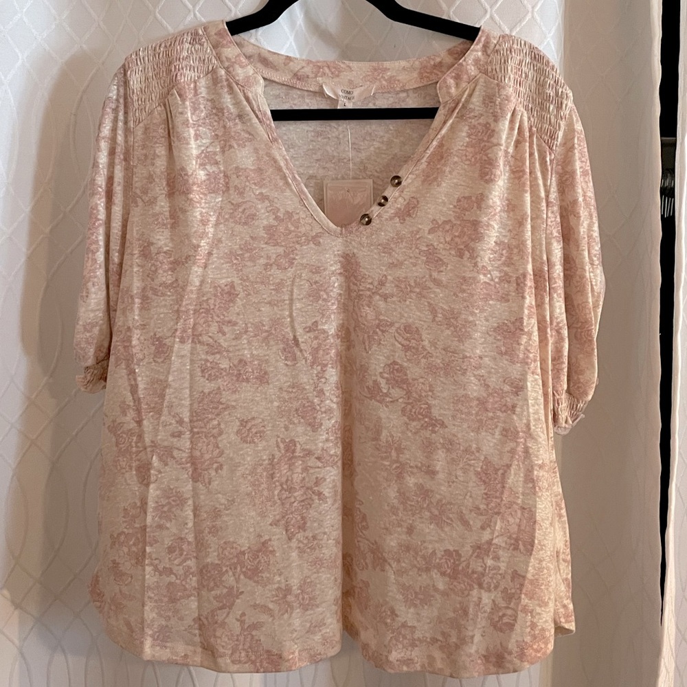 Como Vintage qtr sleeve blouse with wood button collar detail SZ L